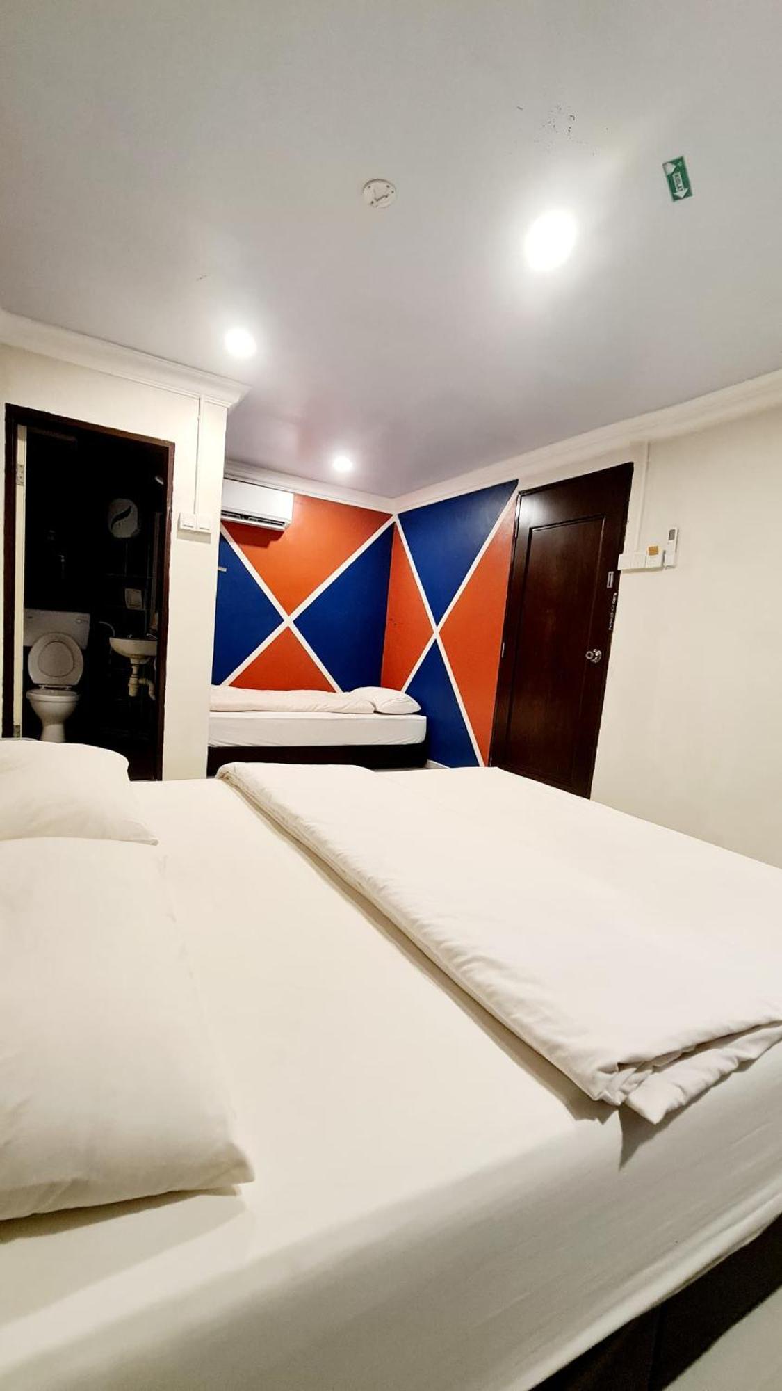 Pine Lodge By Evr Previously Yss Indrawasih Perai Exterior foto